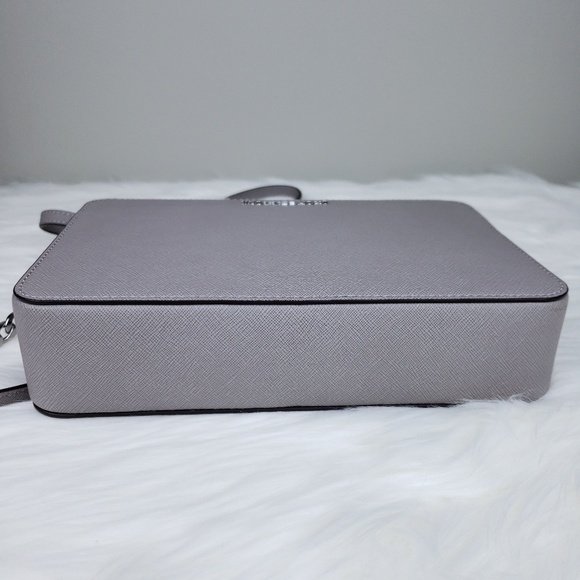 🌺NWT Michael Kors LG EW crossbody bag pearl grey - Picture 5 of 7